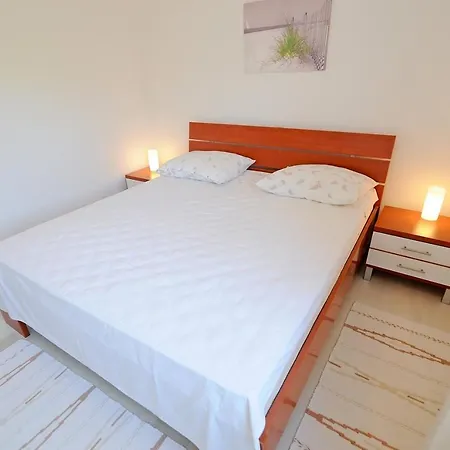 Apartament By The Sea Cove Mala Lamjana, Ugljan - 22928